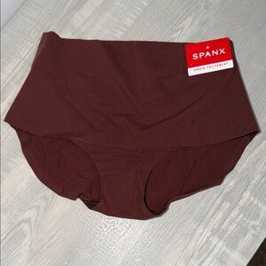 Brand New XS SPANX Spice Seamless Undie-Detectable Briefs